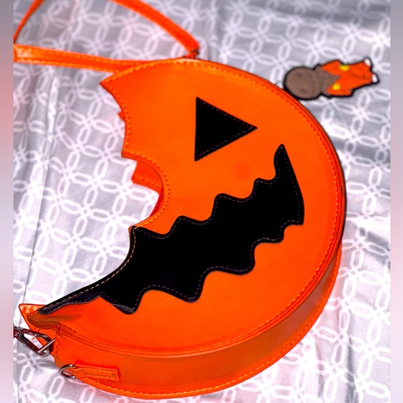 Trick r treat Sam crossbody NEW - Picture 1 of 1